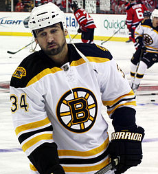 Shane_Hnidy_-_Boston_Bruins.jpg