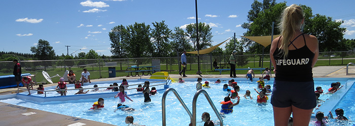 neepawa-swimming-pool.jpg
